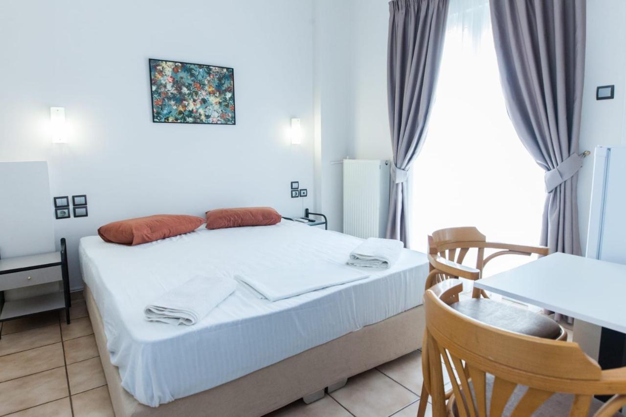Silver Athens Double Room Bagian luar foto