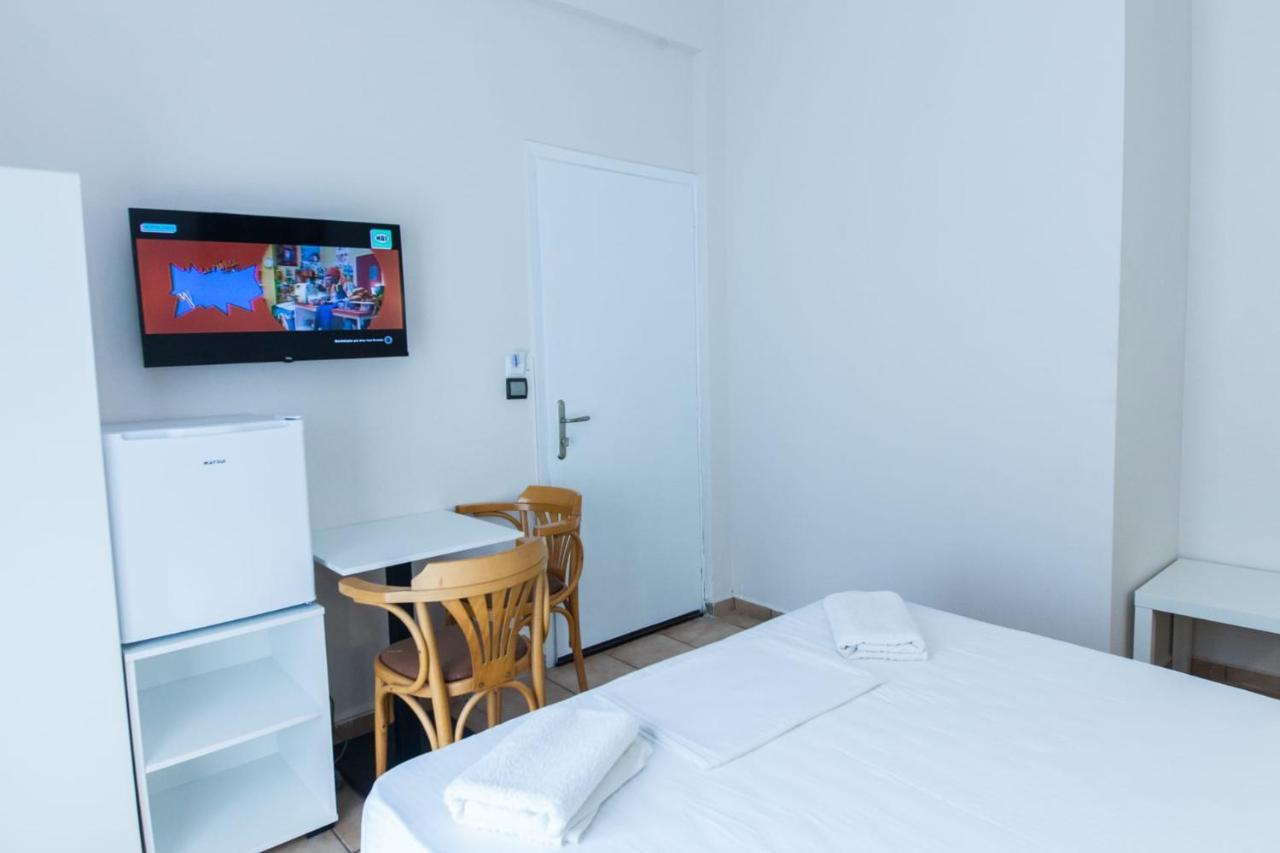 Silver Athens Double Room Bagian luar foto