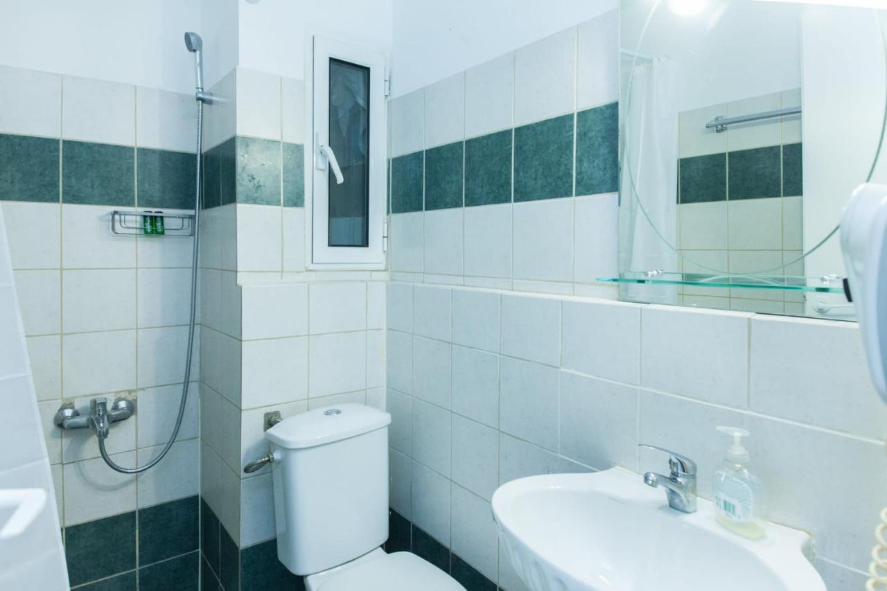 Silver Athens Double Room Bagian luar foto