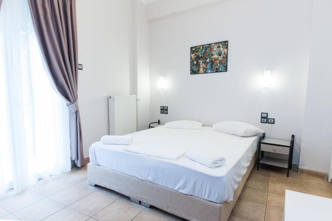 Silver Athens Double Room Bagian luar foto
