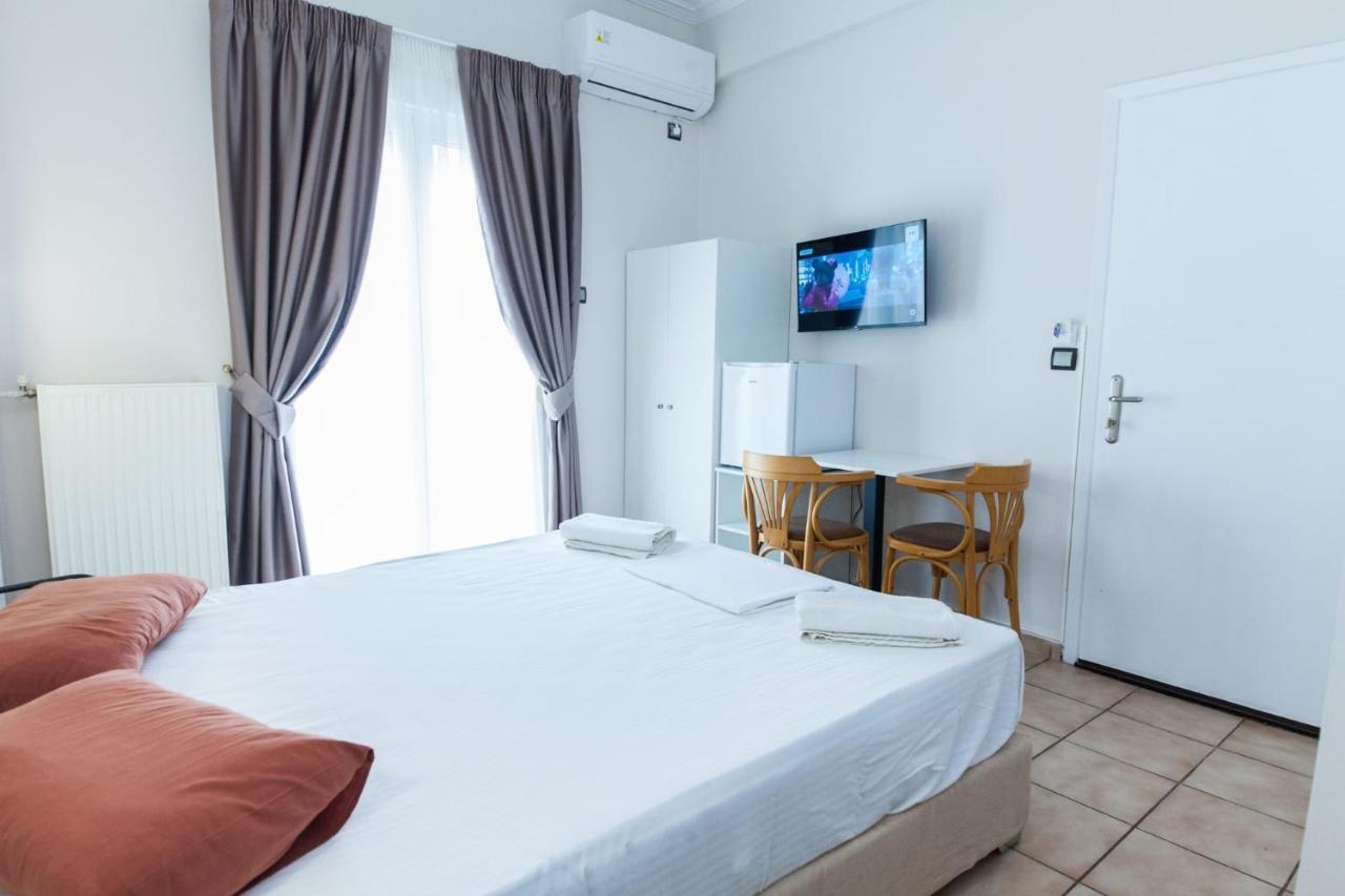 Silver Athens Double Room Bagian luar foto
