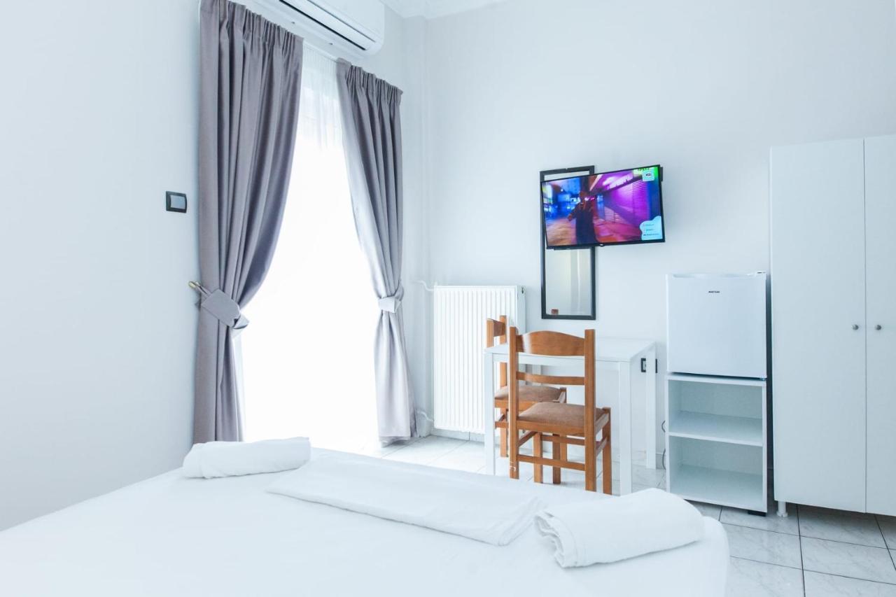 Silver Athens Double Room Bagian luar foto